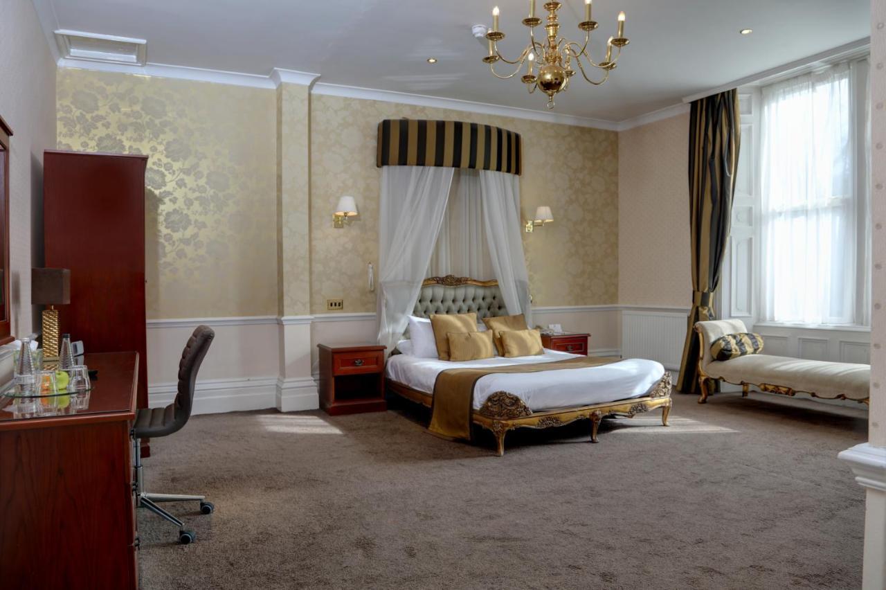 Burnley North Oaks Hotel And Leisure Club Dış mekan fotoğraf